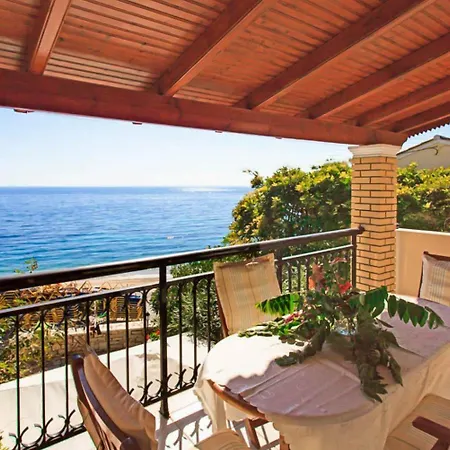 Apartment Fotini *
